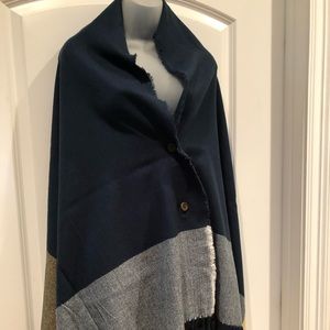 NWT Harve Bernard 2 button Convertible Ruana Wrap